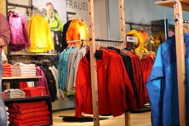 Galeria Kaufhof Gmbh Sulzbach Main Taunus Zentrum Jack Wolfskin