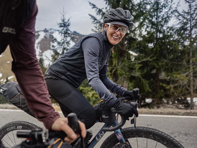Mood image BIKING OUTFIT WOMEN