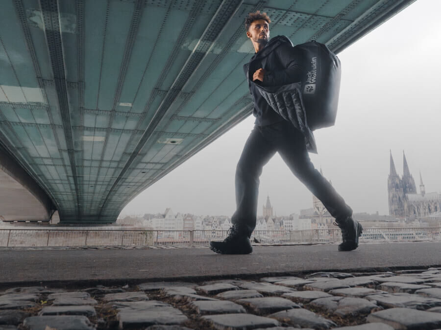 Jack wolfskin urban outdoor store