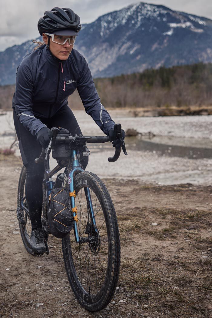 Mood image BIKING OUTFIT WOMEN